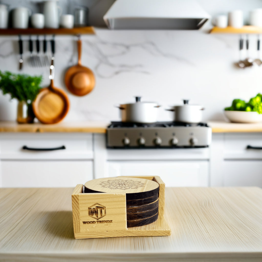 Wooden Tea Coasters – Set of 5 Round Pine Wood Coasters (Beige, Decorative)