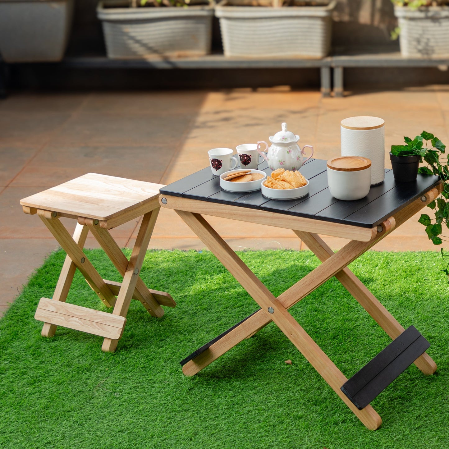 Solid Wood Compact Companion - Foldable Wooden Table - Black Finish - Wood Trendz