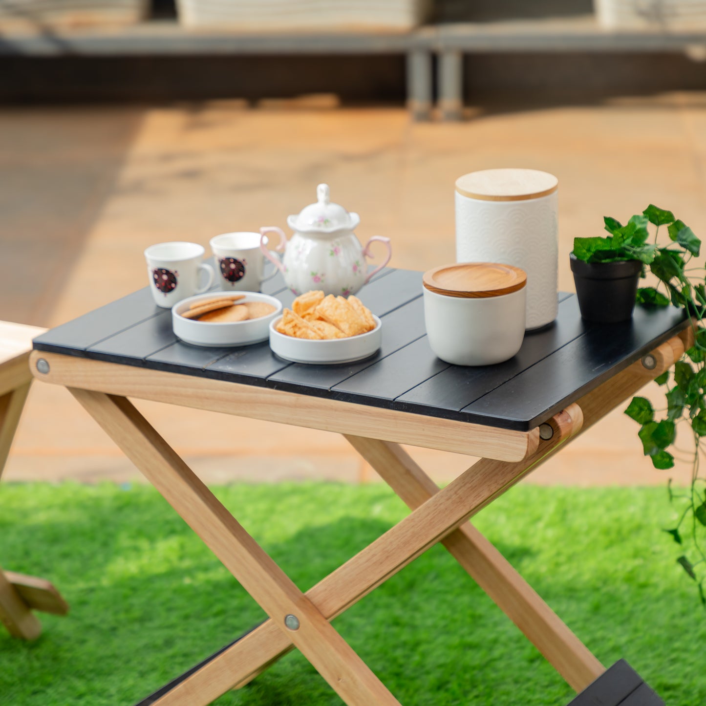 Solid Wood Compact Companion - Foldable Wooden Table - Black Finish - Wood Trendz
