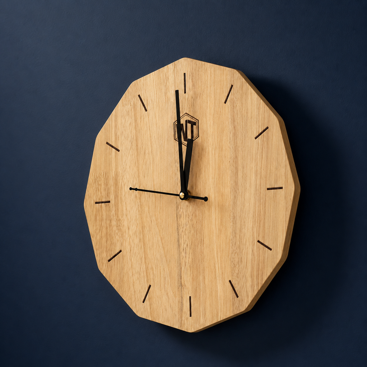 12-Sided Wooden Wall Clock – Geometric Dodecagon Design